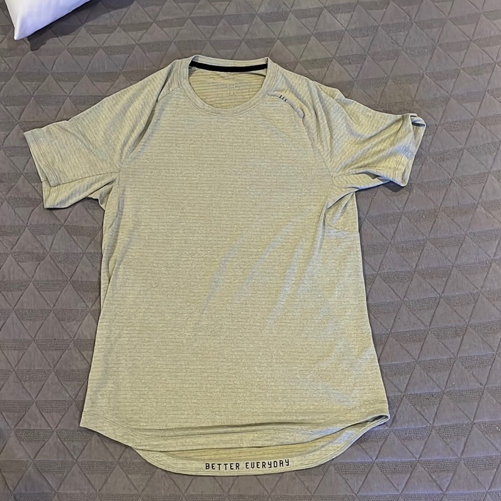 Lululemon Drysense